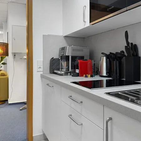 Modern Group Retreat For 20 *
